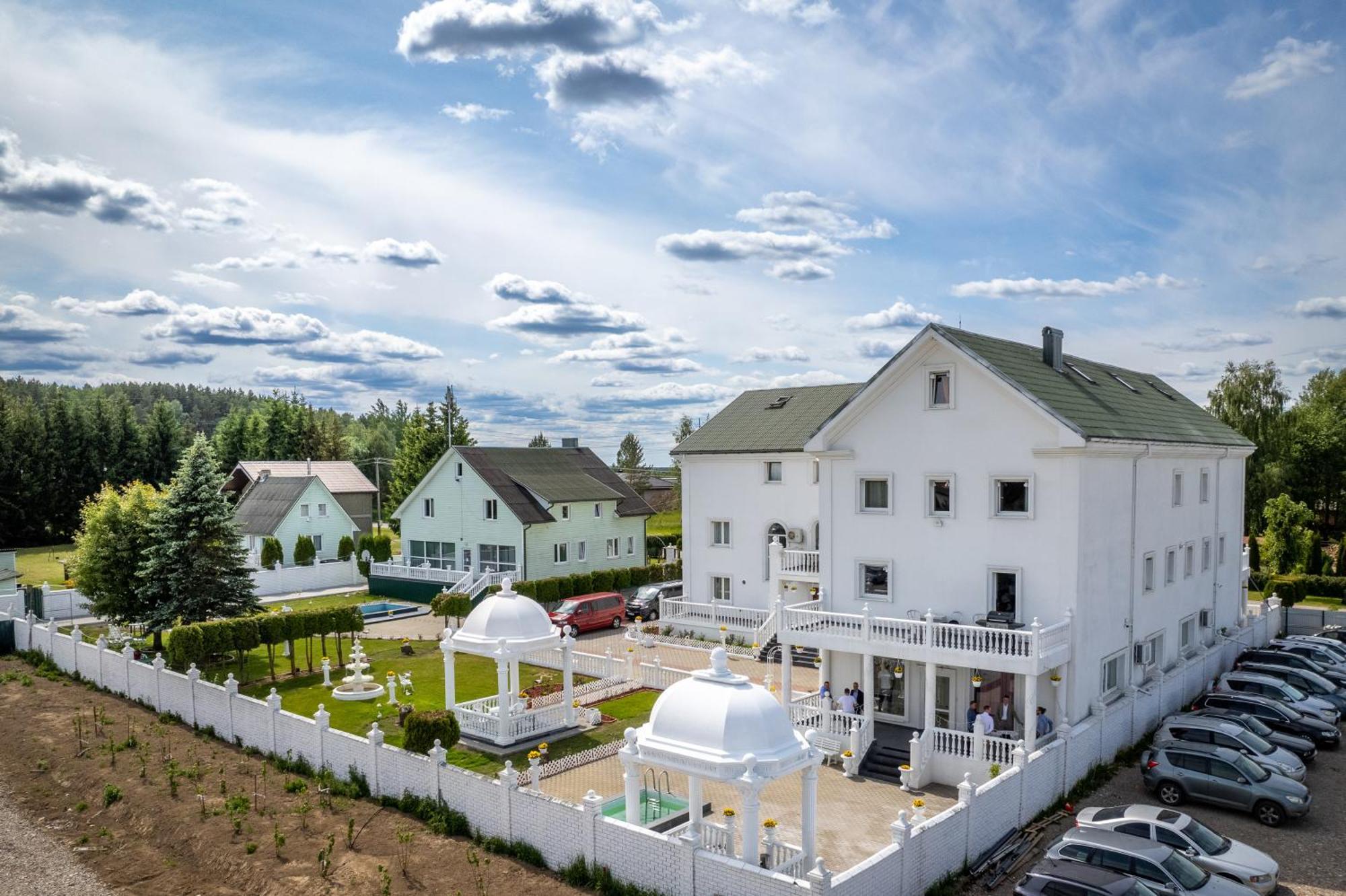 Tatjanos Dvaras VNO Exteriér fotografie
